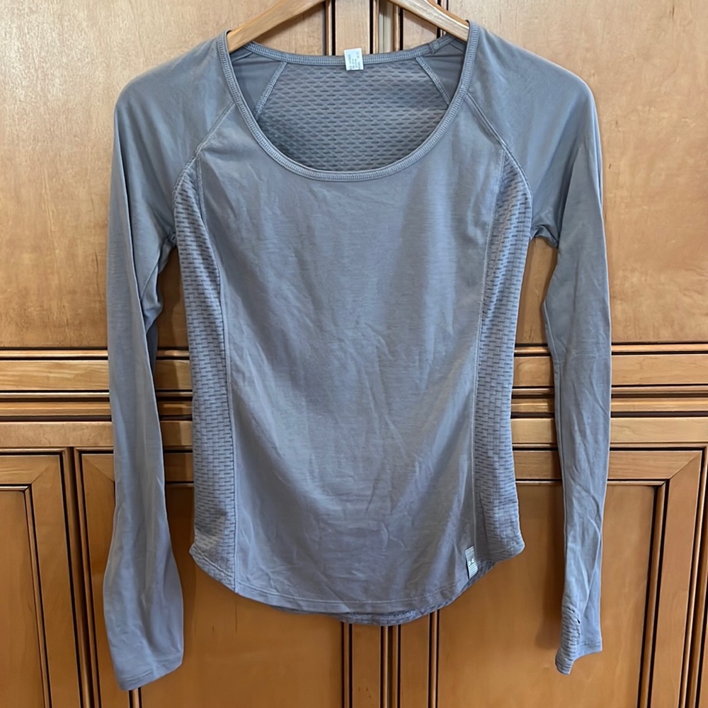 Under Armour Long Sleeve